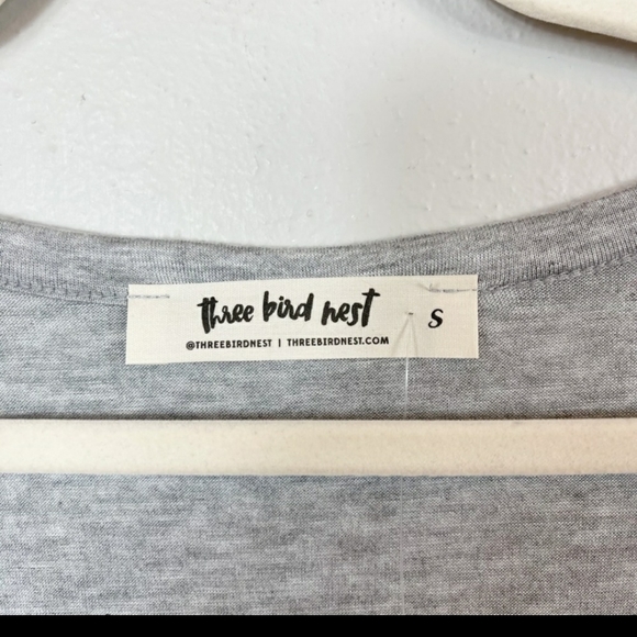 Three bird nest nwt oversized grey tee shirt sm - Picture 5 of 10